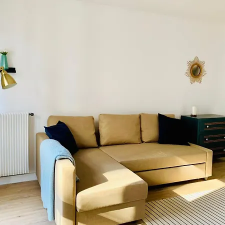 598 Bachelet - Cosy In Montmartre Parijs